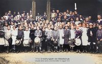 Gruppenfoto 1914 mit Johanna Kettel